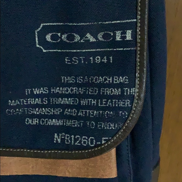 Unisex Coach Bag - Picture 2 of 4